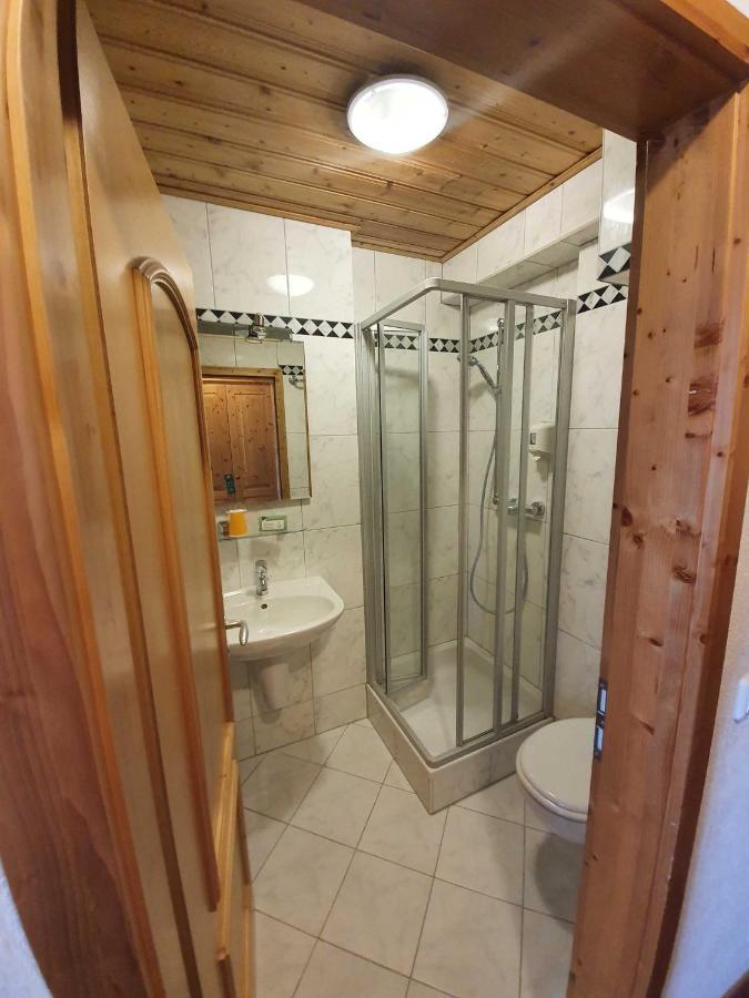 Landgasthof Brunnenwirt Zum Meenzer Fischbachtal Ngoại thất bức ảnh
