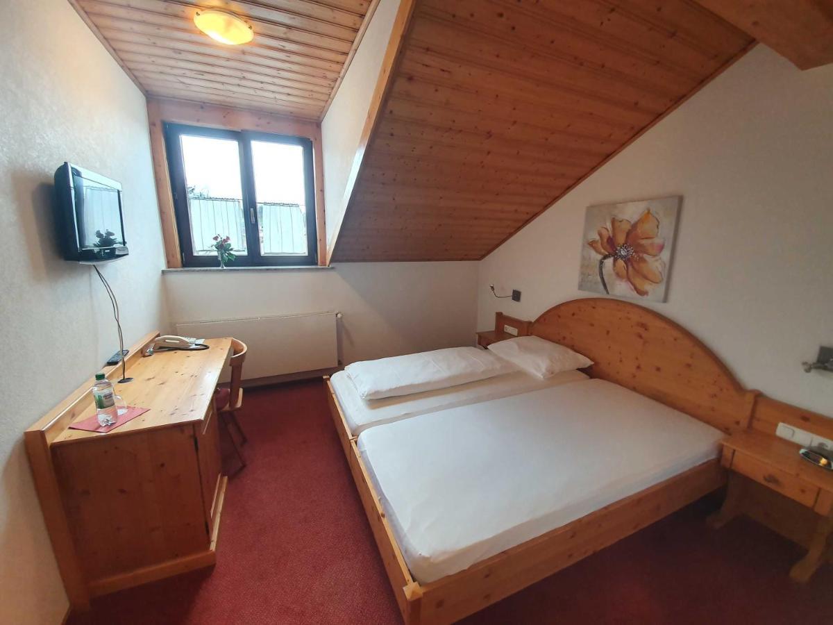 Landgasthof Brunnenwirt Zum Meenzer Hotel Fischbachtal Ngoại thất bức ảnh